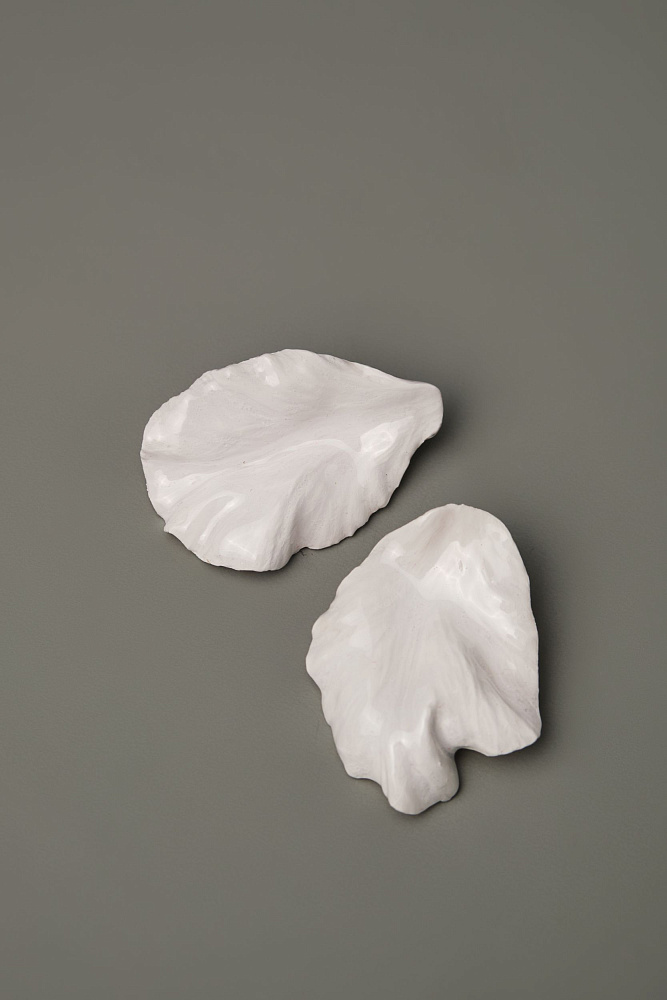 Серьги «Лепестки» белые - фото 4